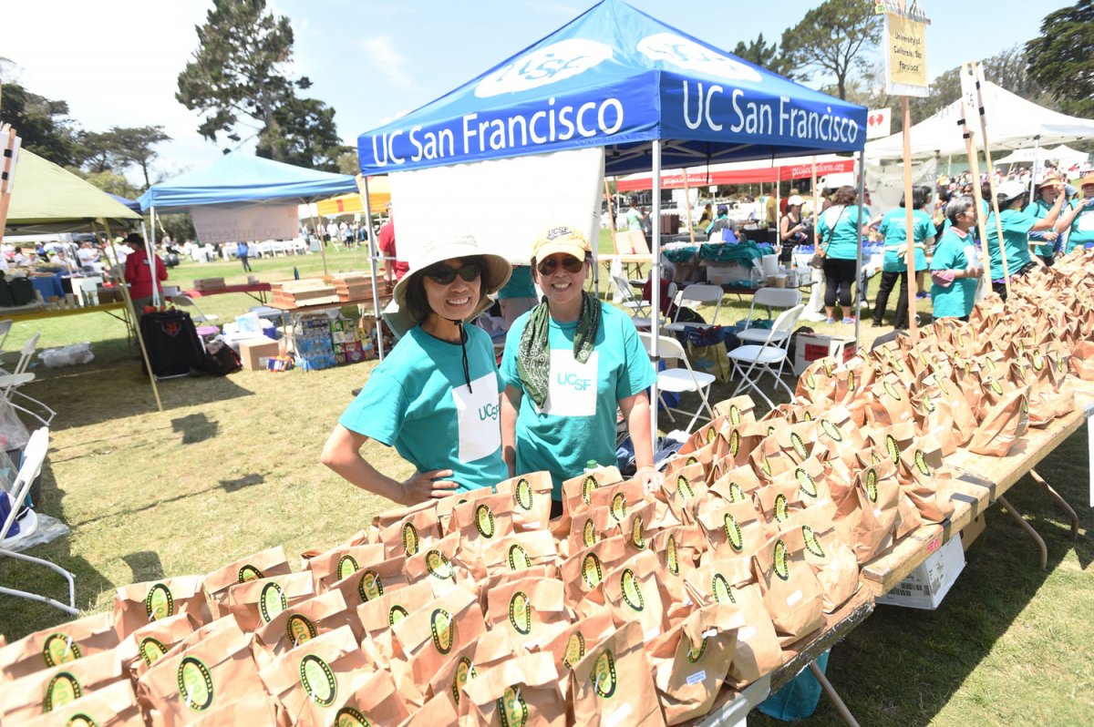 Lunch bags for UCSF 2015 AIDS walkers.