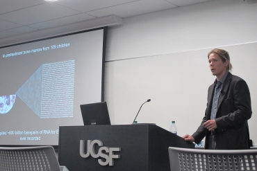 Stephen Francis presents during the UCSF Cancer Center Impact Grant live pitch event.