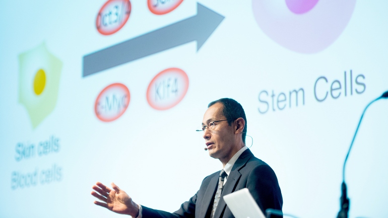 Shinya Yamanaka speaks at the 2017 Breakthrough Prize Symposium at UCSF’s Mission Bay campus