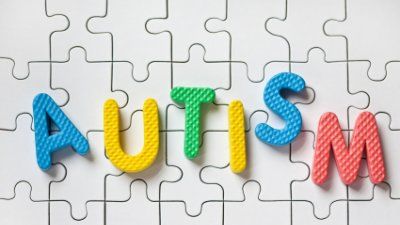 autism-spelled-with-puzzle-pieces.jpg