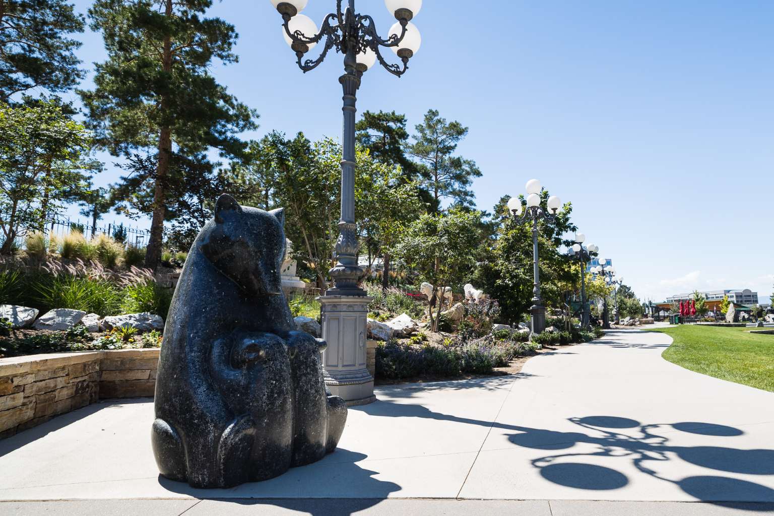 Statue of Mother Bear and Cubs at the Museum of Outdoor Arts 