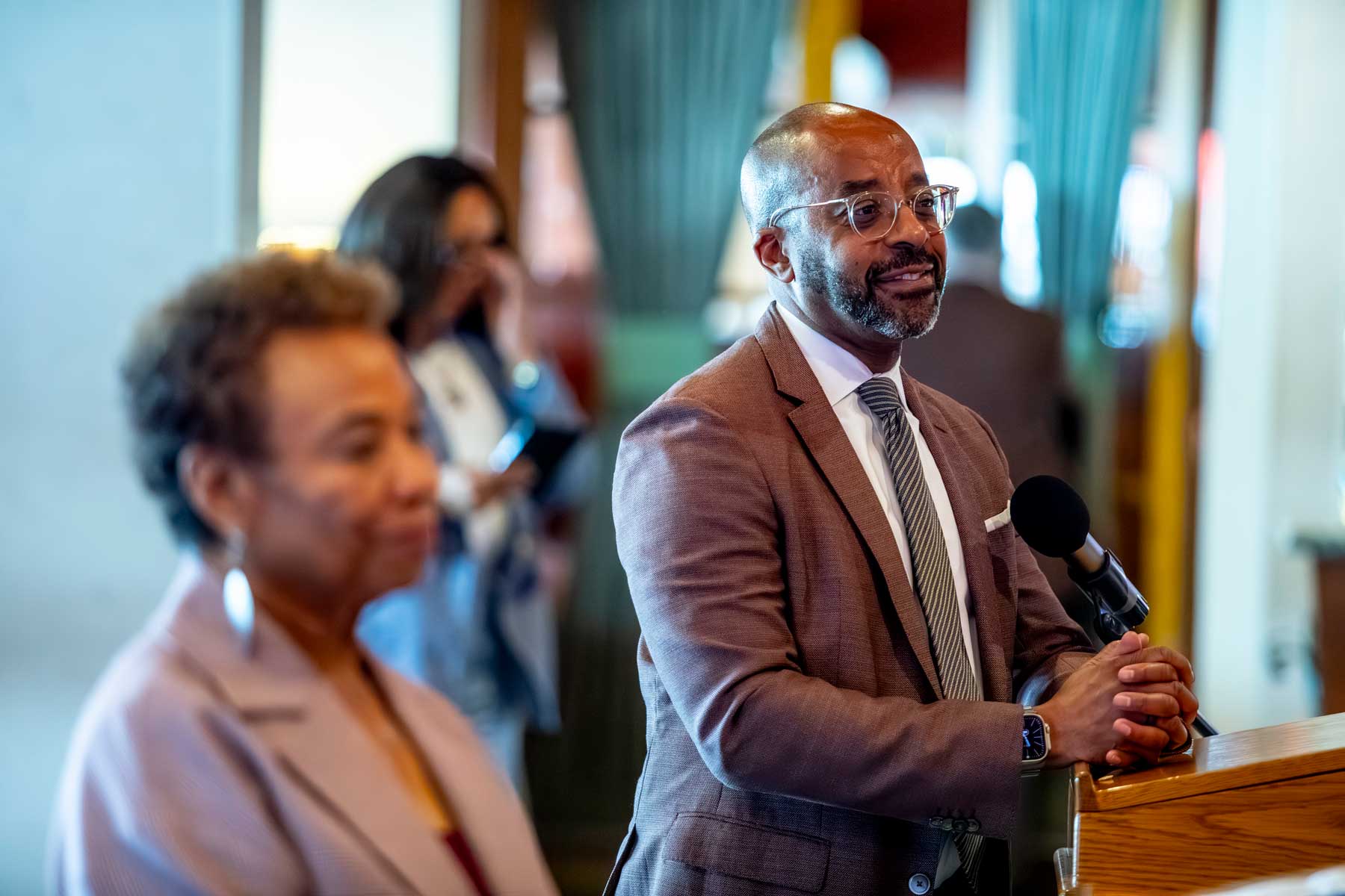 How UCSF Teams with Oakland Mayor, Faith Leaders to Stop Violence | UC ...