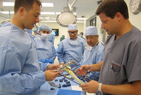 International surgeons get training in trauma care.