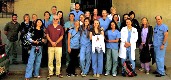 Ten and her team of volunteers in front of the medical clinic in Cusco, Peru