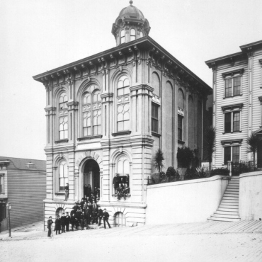 Original Toland Medical College in the North Beach neighborhood of San Francisco, at Stockton and Francisco.