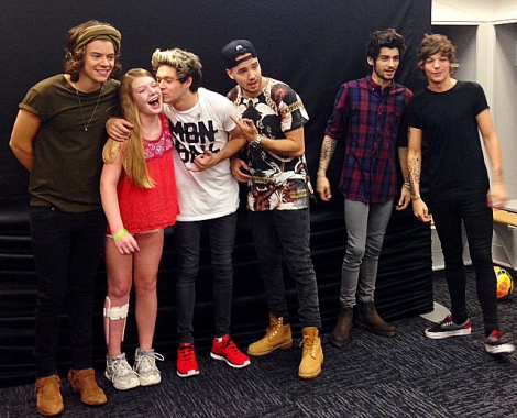 Thanks to the Make-A-Wish Foundation, which strives to grant wishes of children with life-threatening medical conditions, Audrey got to meet the band, One Direction.
