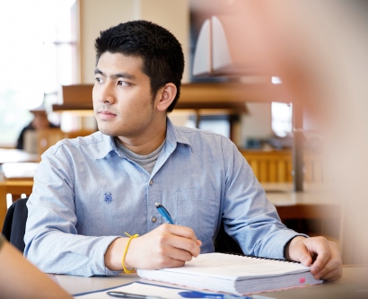 Jirayut Latthivongskorn works in the UCSF library