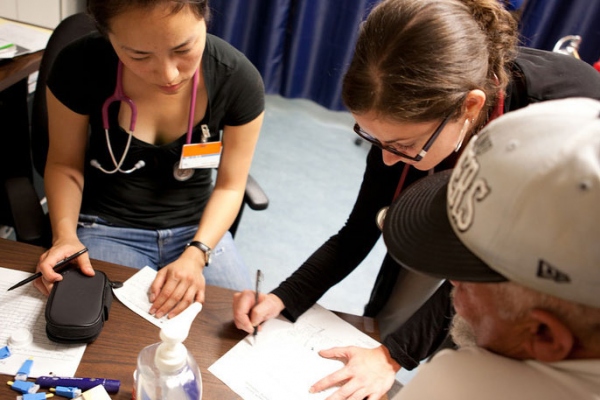 At the UCSF Homeless Clinic, students work with preceptors to provide medical care for some of the men and women who need it most in San Francisco. 