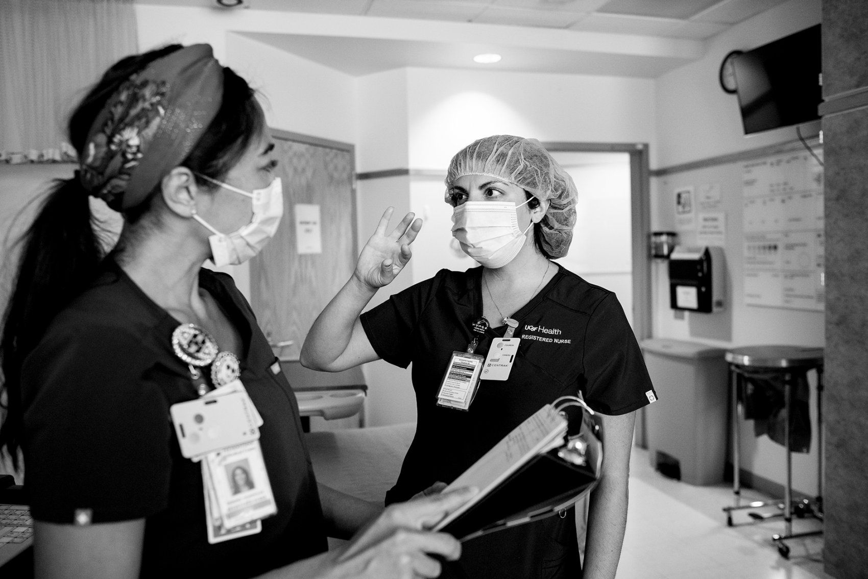 two nurses talk 