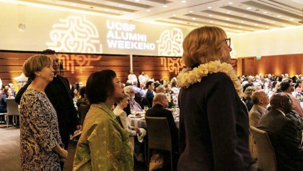 A group of attendees at UCSF's 2024 Alumni Weekend event.