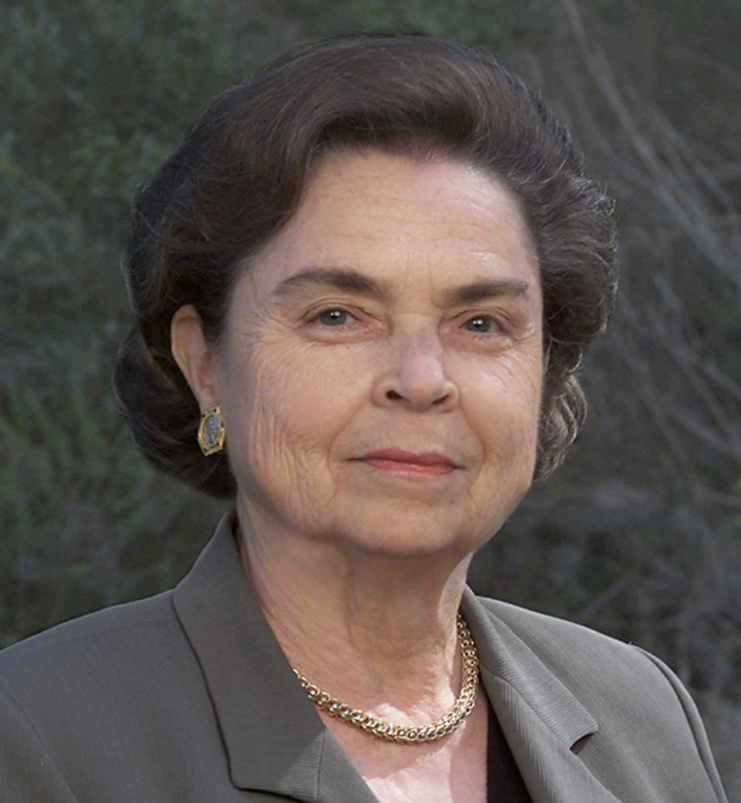 Headshot of Betty Moore.